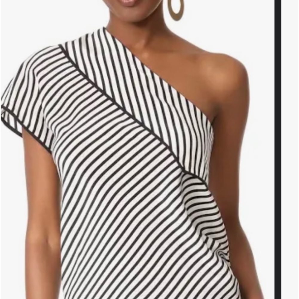 One shoulder blouse
